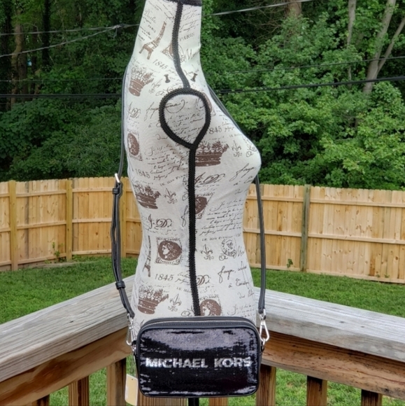 Michael Kors Kenly SM Crossbody Black - Picture 6 of 6